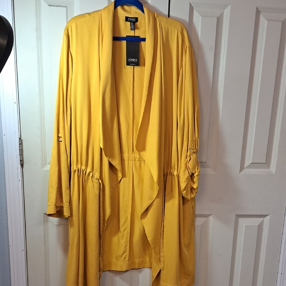 NWT Jones New York Women's Mustard Trench Coat